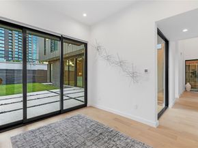 5029  Pershing Street , Dallas Texas 75206
