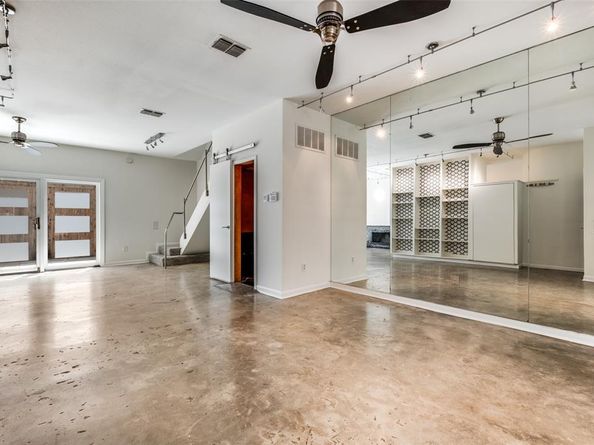 3622  Reagan Street , Dallas Texas 75219