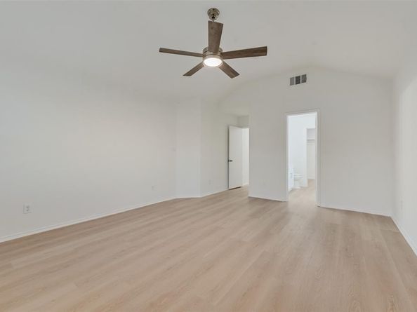 9105  Oldwest Trail , Fort Worth Texas 76131
