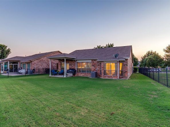6605  Algarve Drive , Denton Texas 76210