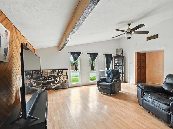 3415  Killala Court , Arlington Texas 76014