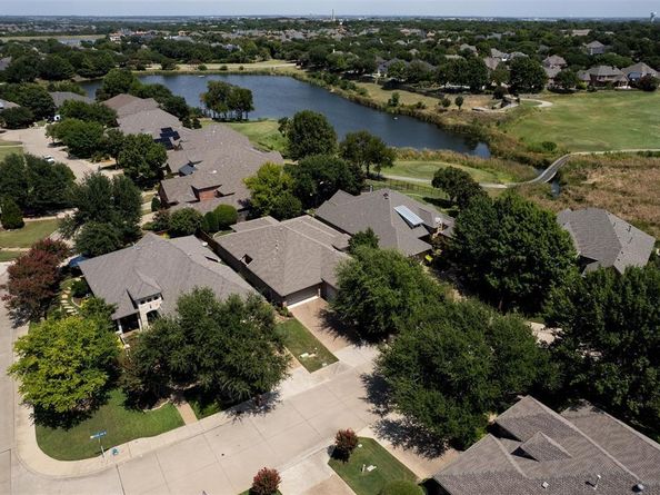 1205  Stoneoak Drive , McKinney Texas 75072