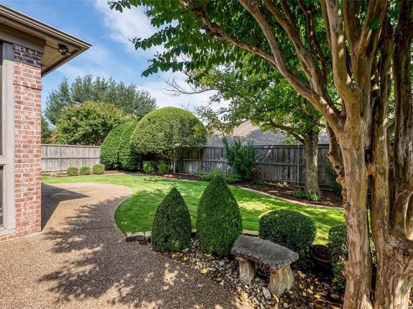 1205  Stoneoak Drive , McKinney Texas 75072
