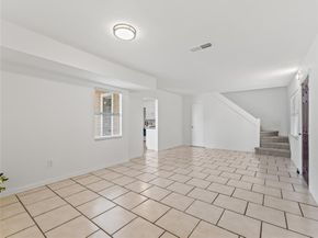 826  Ryan Road , Dallas Texas 75224