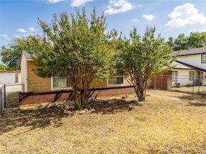 826  Ryan Road , Dallas Texas 75224