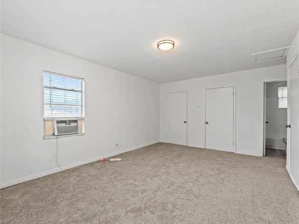 826  Ryan Road , Dallas Texas 75224