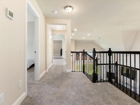 701  Auburn Court , Savannah Texas 76227