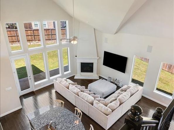 701  Auburn Court , Savannah Texas 76227