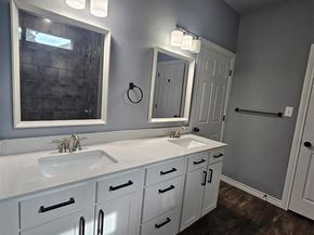 4909  Fitzhugh Avenue , Fort Worth Texas 76105