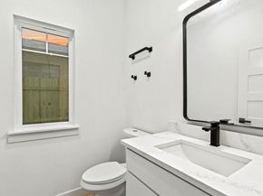 2232  Hooper Street , Dallas Texas 75215