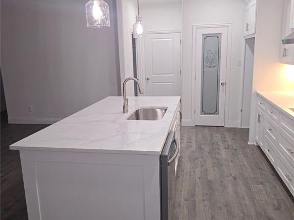 5812  Oakdale Drive , Fort Worth Texas 76119