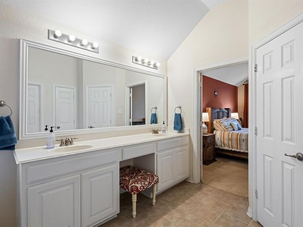 1105  Cactus Spine Drive , Fort Worth Texas 76052