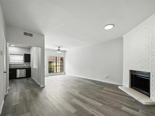 9910  Royal Lane  1202, Dallas Texas 75231