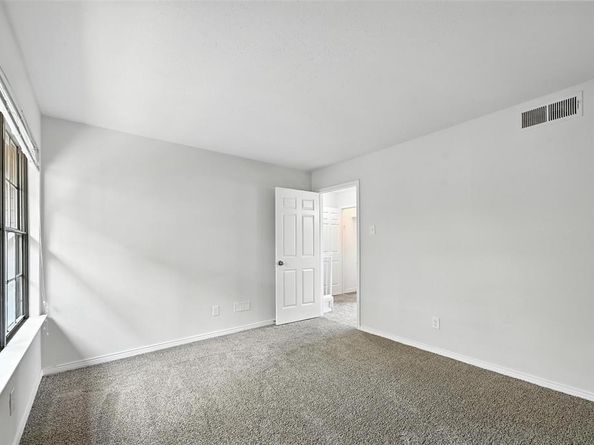 9910  Royal Lane  1202, Dallas Texas 75231