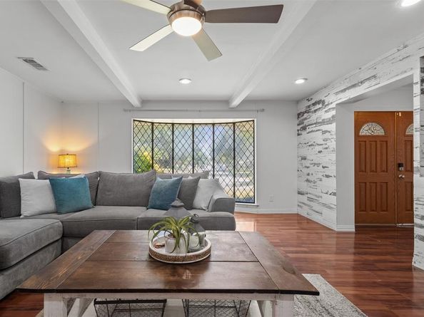 4501  Lemon Tree Lane , Garland Texas 75043