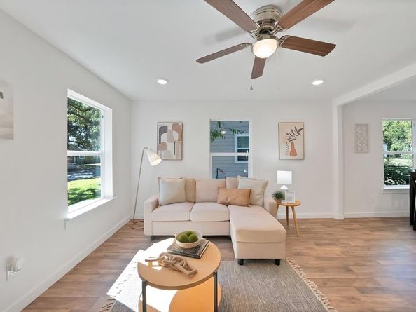 5028  Sherwood Drive , River Oaks Texas 76114