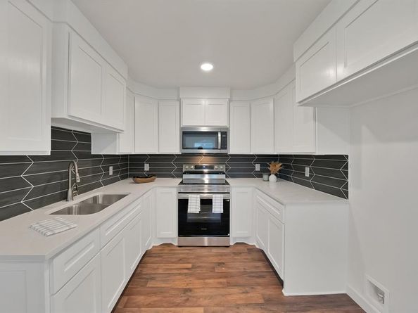 5028  Sherwood Drive , River Oaks Texas 76114