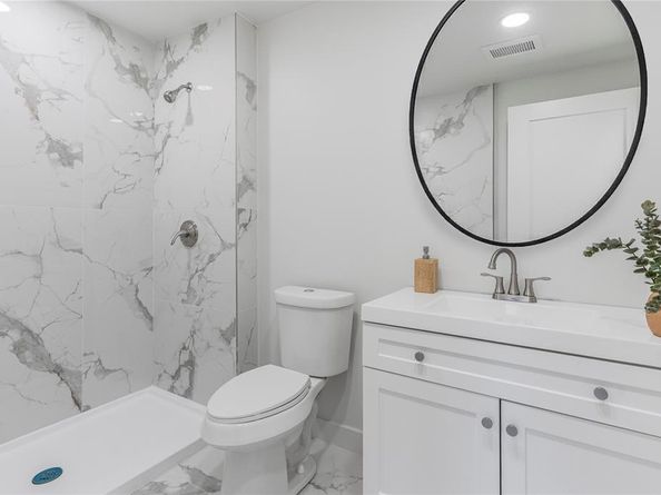 4204  Avenue H  , Fort Worth Texas 76105