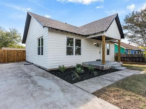 4204  Avenue H  , Fort Worth Texas 76105