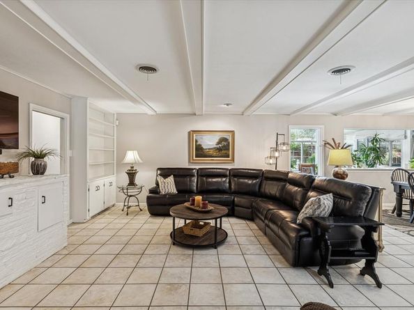 4209  Bilglade Road , Fort Worth Texas 76109