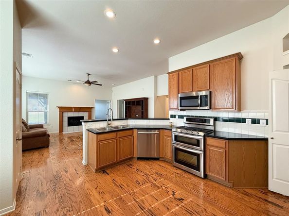 2135  Clubside Drive , Corinth Texas 76210