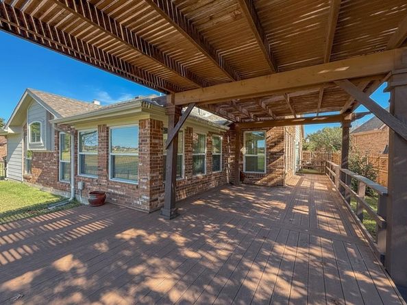 2135  Clubside Drive , Corinth Texas 76210