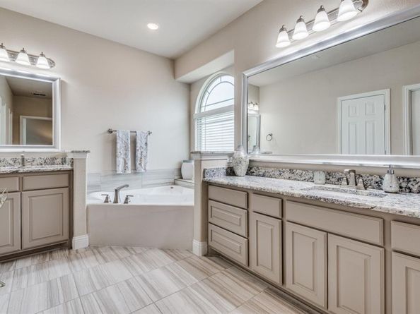 506  Cody Lane , Mansfield Texas 76063