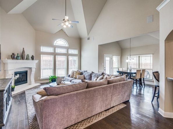 506  Cody Lane , Mansfield Texas 76063