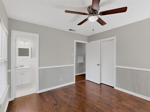 2123  San Pablo Drive , Dallas Texas 75227