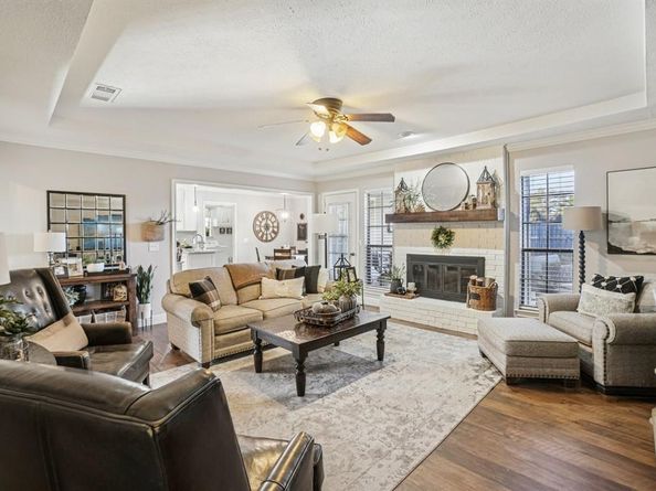 951  Crestwood Circle , Flower Mound Texas 75028