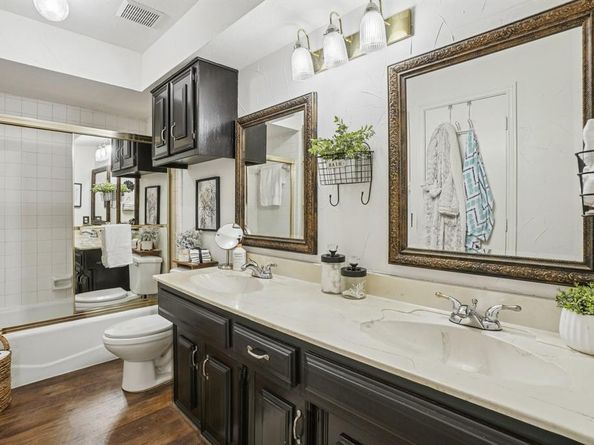 951  Crestwood Circle , Flower Mound Texas 75028