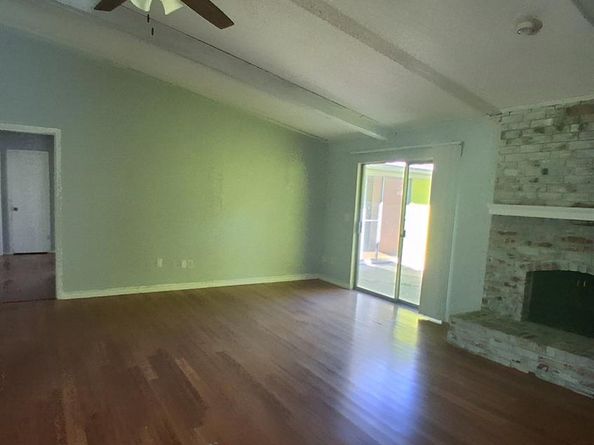 4917  Willowhaven Circle , Garland Texas 75043