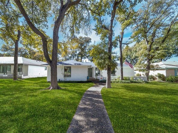 5837  Clendenin Avenue , Dallas Texas 75228