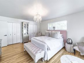 5837  Clendenin Avenue , Dallas Texas 75228