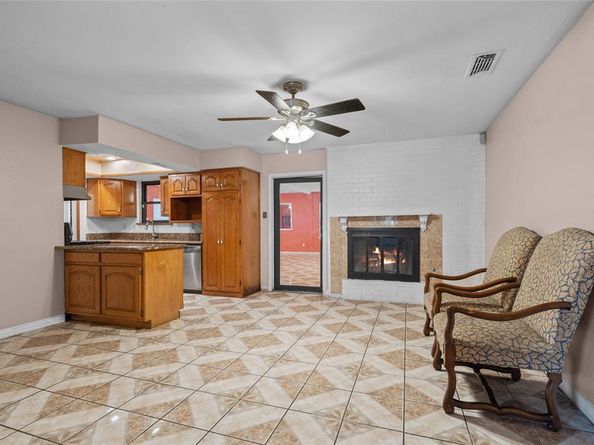 1529  Regina Court N, Irving Texas 75062