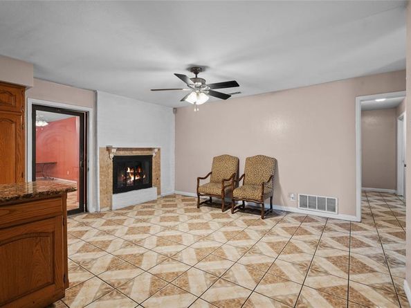 1529  Regina Court N, Irving Texas 75062