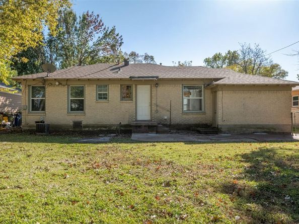 2125  Housley Drive , Dallas Texas 75228