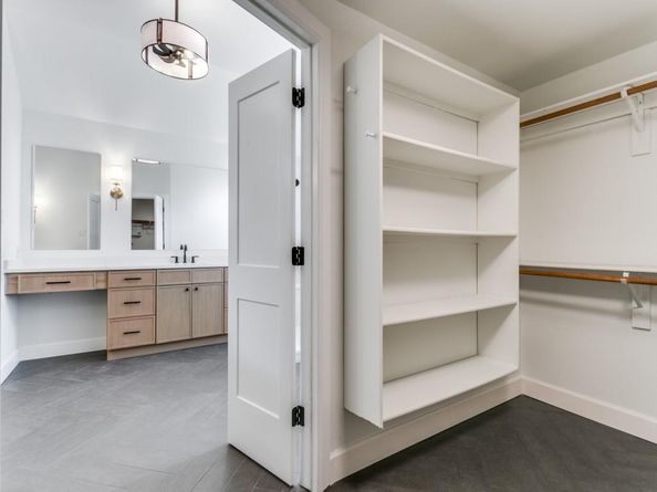 1041  Woodbriar Drive , Grapevine Texas 76051