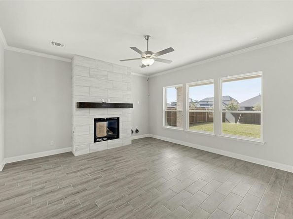 808  Stone Eagle Drive , Azle Texas 76020