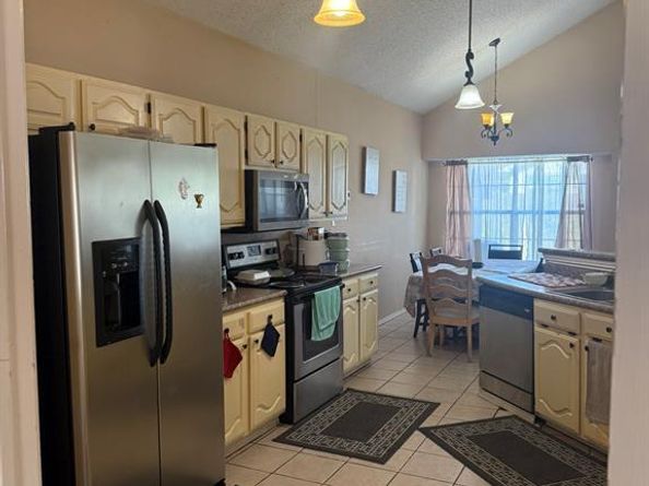 1603  Raton Drive , Arlington Texas 76018