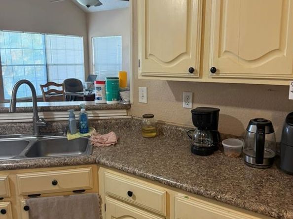 1603  Raton Drive , Arlington Texas 76018