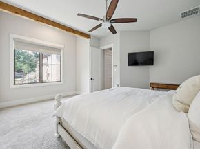 107 W PEACH Street , Grapevine Texas 76051