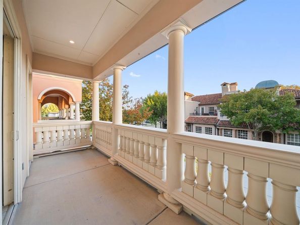 34  Piazza Lane , Colleyville Texas 76034