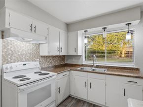 910  Royal Crest Drive , Mesquite Texas 75149