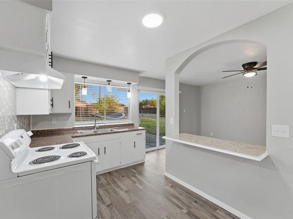 910  Royal Crest Drive , Mesquite Texas 75149