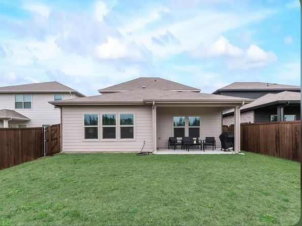1339  Great Sand Dune Street , Royse City Texas 75189