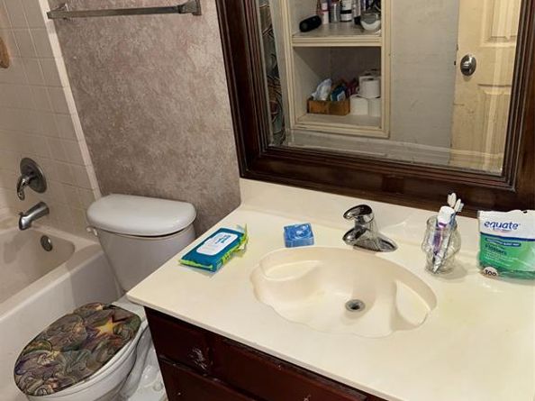 4712  Barnhill Lane , Fort Worth Texas 76135