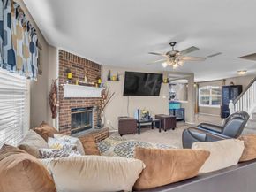 424  Heritage Drive , Crowley Texas 76036