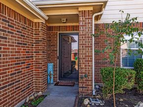 424  Heritage Drive , Crowley Texas 76036