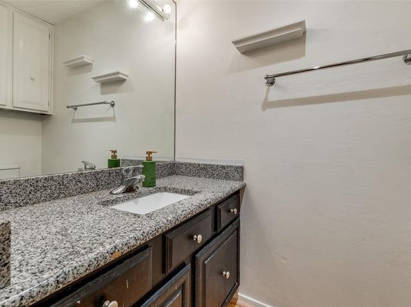 6107  Summer Creek Circle , Dallas Texas 75231